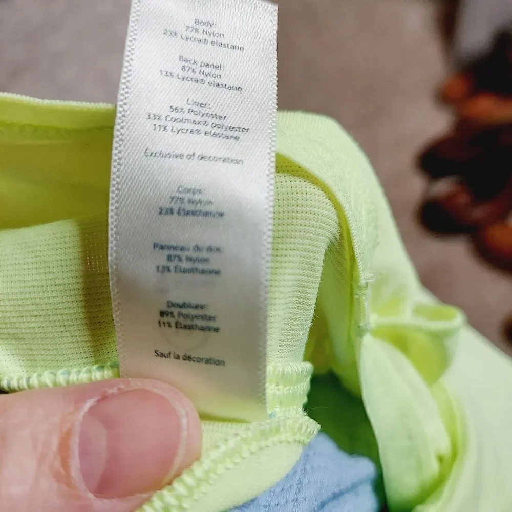 ‎Ivivva girls tri-color athletic top